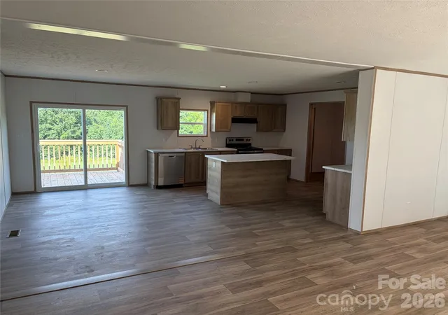 Photo 5 of Single family home for sale at 816 Hough St, Mount Croghan, SC 29727 | MLS# 4411530 | Listing updated on 2026-08-13