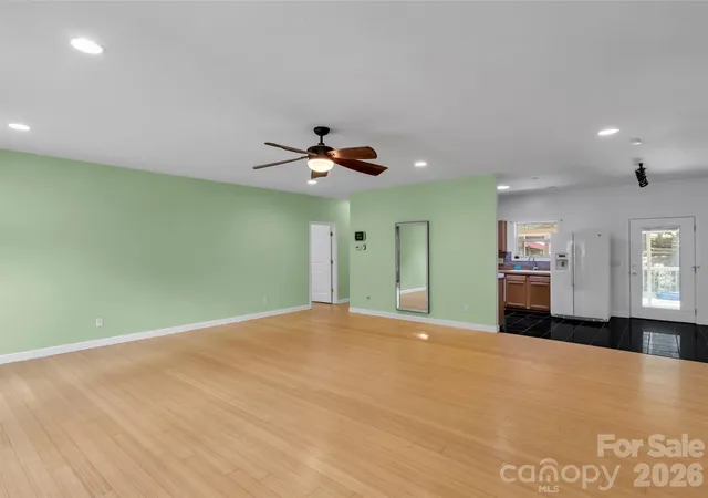 Photo 5 of Single family home for sale at 169 Roadrunner Dr, Balsam, NC 28707 | MLS# 4411533 | Listing updated on 2026-08-24