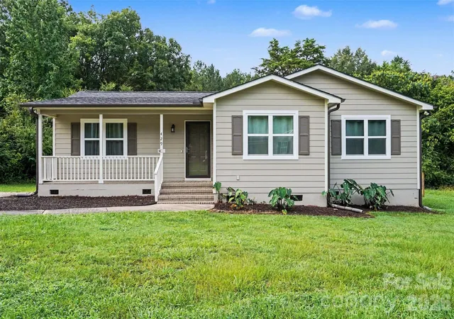 1st image of 429 Castlewood Cir, Rock Hill, SC 29730 | MLS# 4411534