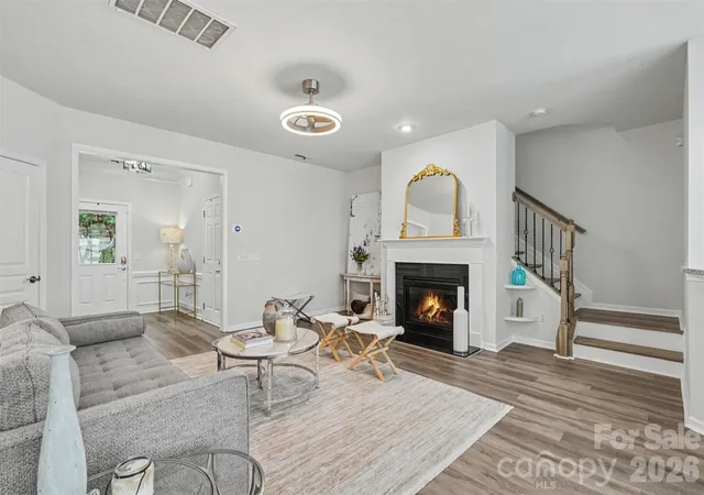 image of 2447 Diplomat Ln, Charlotte, NC 28210 | MLS# 4411552