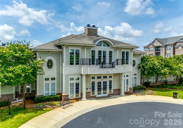 32nd image of 2447 Diplomat Ln, Charlotte, NC 28210 | MLS# 4411552