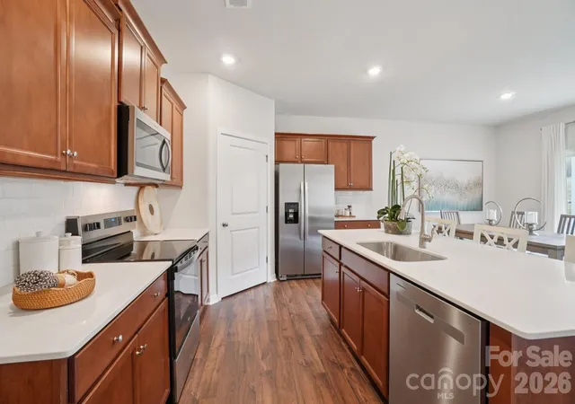 Photo 3 of Single family home for sale at 58 Laurel Pointe Dr, Waynesville, NC 28785 | MLS# 4411566 | Listing updated on 2026-10-01