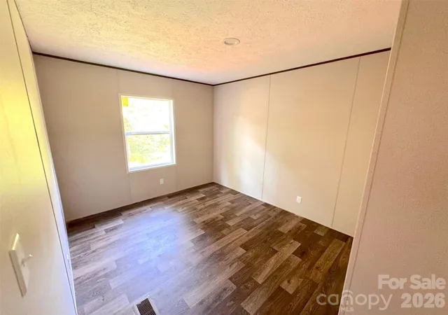 5th image of 34 S Gaither Ave, Newton, NC 28658 | MLS# 4411589