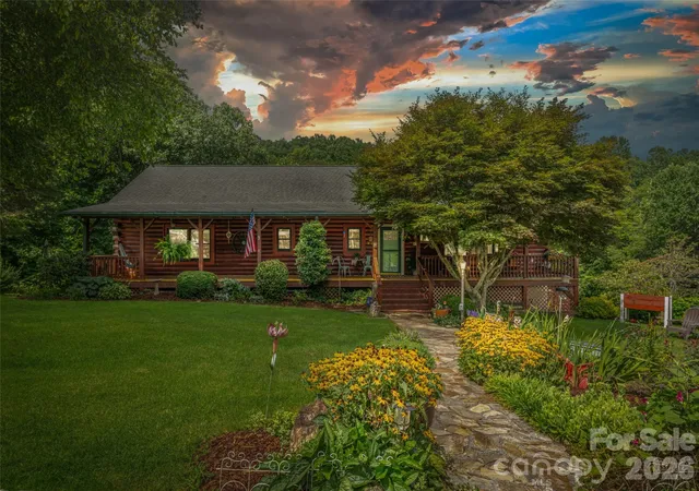 2nd image of 107 Tibi Ln, Waynesville, NC 28785 | MLS# 4411593