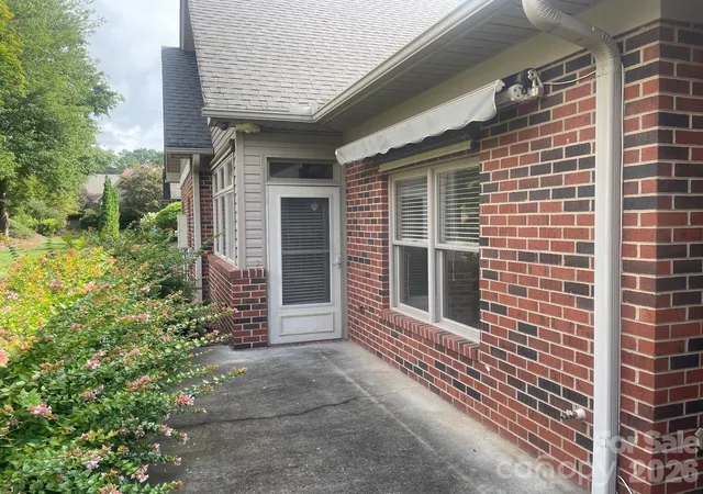 3rd image of 509 26Th Ave Ne, Hickory, NC 28601 | MLS# 4411595