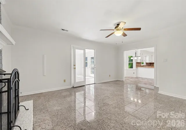 5th image of 915 Brightmoor Dr, Matthews, NC 28105 | MLS# 4411596