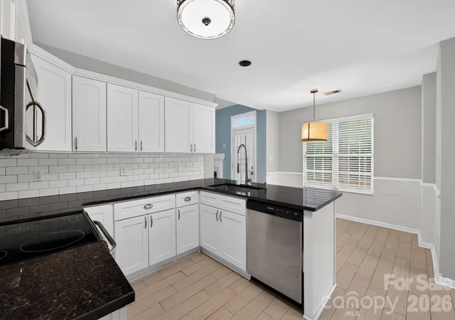 Photo 2 of Single family home for sale at 6420 Spanish Moss Ln, Charlotte, NC 28262 | MLS# 4411608 | Listing updated on 2026-08-07
