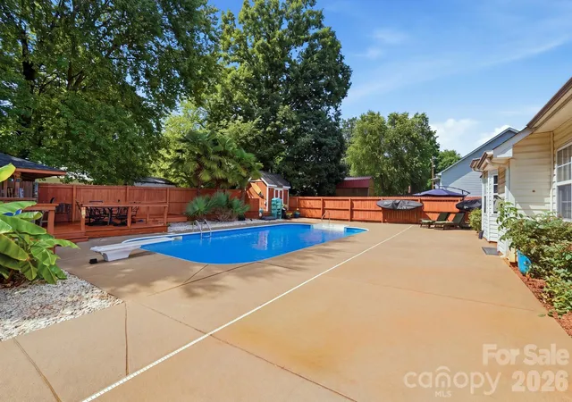 43rd image of 359 Linsbury Ct, Gastonia, NC 28056 | MLS# 4411609