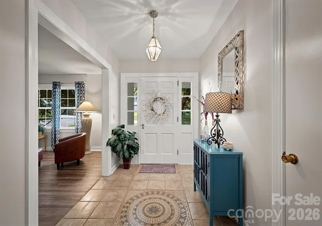 3rd image of 1009 Randolph Cir Se, Lenoir, NC 28645 | MLS# 4411611