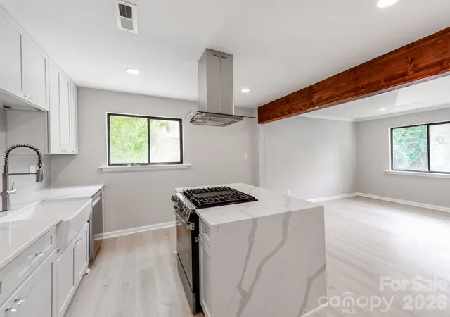 1st image of 4925 Springview Rd, Charlotte, NC 28213 | MLS# 4411619