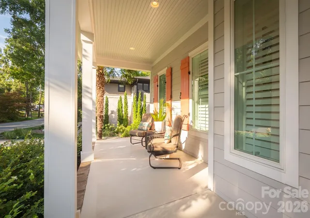 Photo 1 of Single family home for sale at 423 Watson St, Davidson, NC 28036 | MLS# 4411621 | Listing updated on 2026-10-12