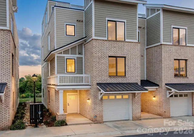 Photo 1 of Townhouse for sale at 931 Cityscape Dr, Charlotte, NC 28205 | MLS# 4411631 | Listing updated on 2026-10-02