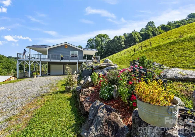 Photo 3 of Single family home for sale at 2345 Sugar Camp Rd, Marshall, NC 28753 | MLS# 4411637 | Listing updated on 2026-10-02