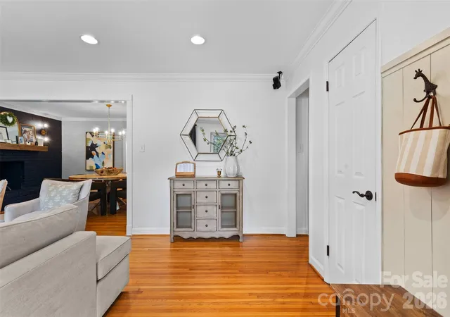 Photo 2 of Sale Pending at 4801 Fairheath Rd, Charlotte, NC 28210 | MLS# 4411644 | Listing updated on 2026-08-15