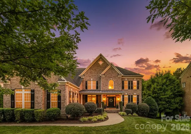 Photo 1 of Mansion for sale at 7315 Yellowhorn Trl, Waxhaw, NC 28173 | MLS# 4411651 | Listing updated on 2026-10-05