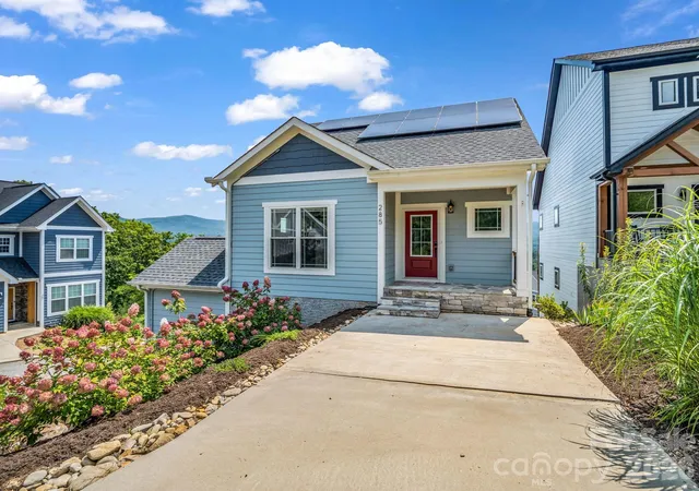 3rd image of 285 Mount Allen Hts, Black Mountain, NC 28711 | MLS# 4411652