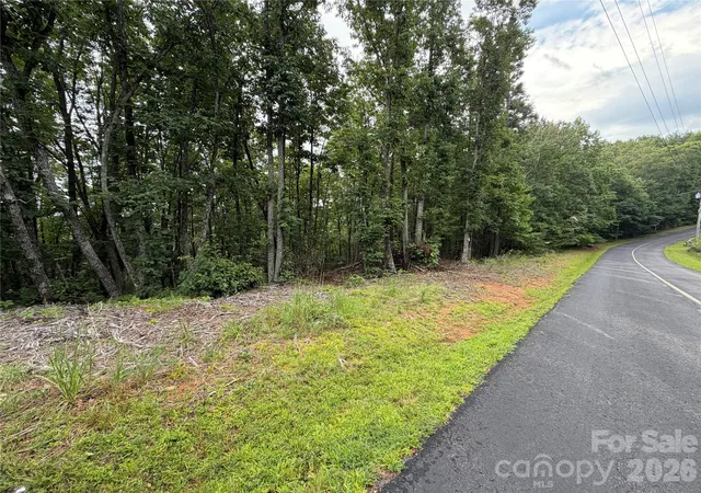 3rd image of 69 Idlewood Ln, Bostic, NC 28018 | MLS# 4411659