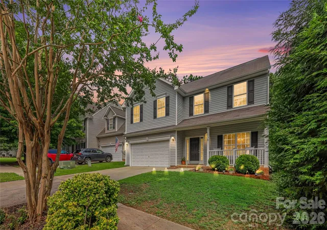 Photo 2 of Single family home for sale at 7218 Cascading Pines Dr, Fort Mill, SC 29708 | MLS# 4411694 | Listing updated on 2026-09-03