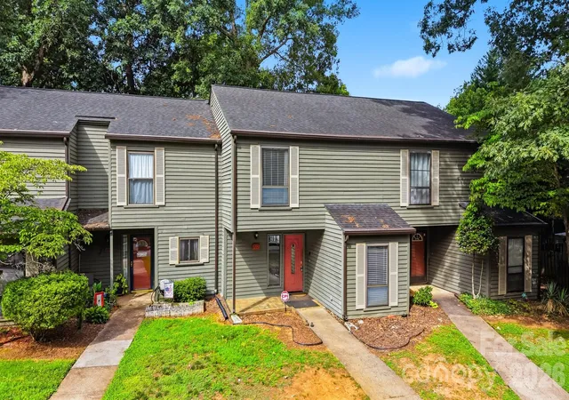 2nd image of 4340 N Center St #203, Hickory, NC 28601 | MLS# 4411695