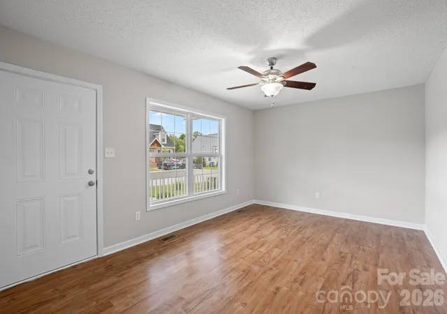 Photo 3 of Single family home for sale at 53 W Newberry Dr, Fletcher, NC 28732 | MLS# 4411707 | Listing updated on 2026-09-19