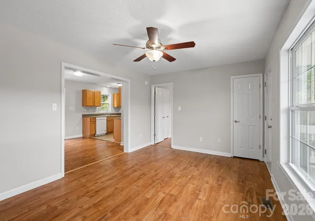 Photo 4 of Single family home for sale at 53 W Newberry Dr, Fletcher, NC 28732 | MLS# 4411707 | Listing updated on 2026-09-19