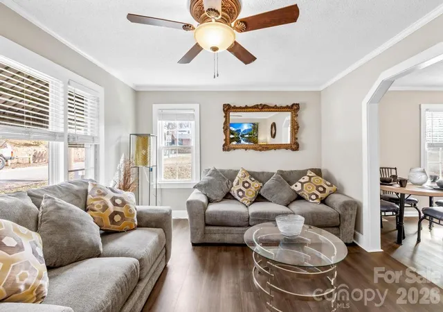 2nd image of 430 Arlington Cir Nw, Lenoir, NC 28645 | MLS# 4411712