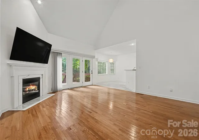 Photo 3 of Single family home for sale at 1928 Twin Ponds Dr, Hickory, NC 28602 | MLS# 4411717 | Listing updated on 2026-09-22