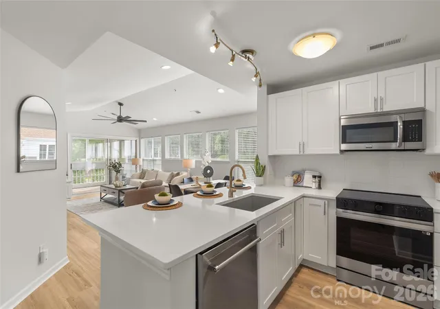 4th image of 757 Southwest Dr #8, Davidson, NC 28036 | MLS# 4411720