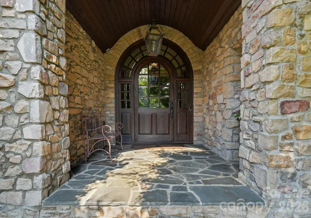 3rd image of 10220 Wildlife Rd, Charlotte, NC 28278 | MLS# 4411726