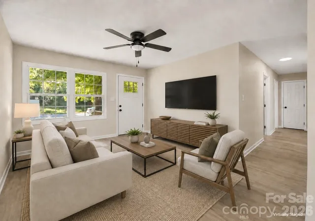 Photo 3 of Single family home for sale at 432 Springhill Dr, Matthews, NC 28104 | MLS# 4411729 | Listing updated on 2026-08-13