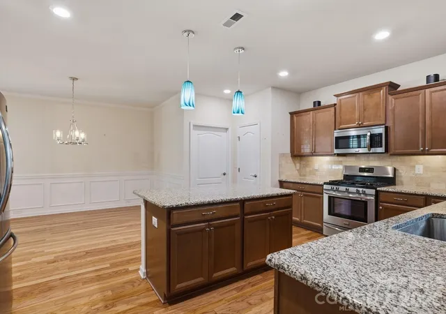 Photo 3 of Single family home for sale at 141 Carmen Way, Lancaster, SC 29720 | MLS# 4411730 | Listing updated on 2026-08-30