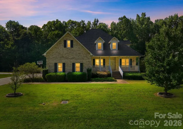1st image of 421 De Lara Cir, Salisbury, NC 28146 | MLS# 4411732