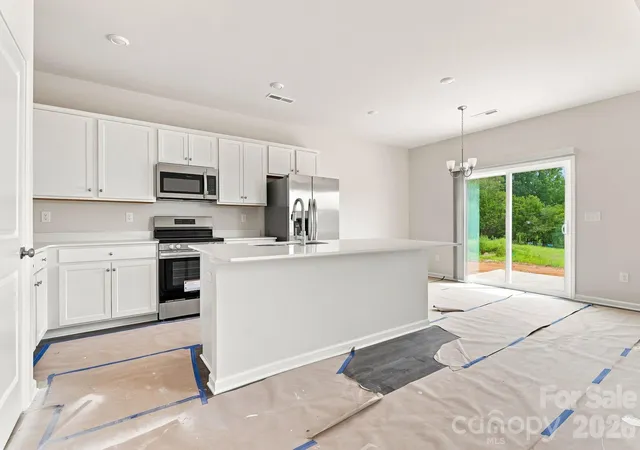 Photo 4 of Single family home for sale at 237 Planters Row Rd, Iron Station, NC 28080 | MLS# 4411734 | Listing updated on 2026-08-31