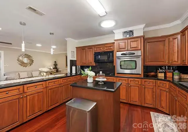 4th image of 1475 Riverview Cir, Fort Lawn, SC 29714 | MLS# 4411745