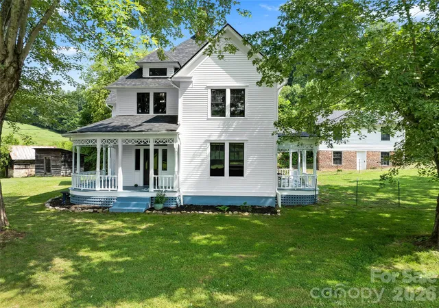 Photo 1 of Single family home for sale at 5 Clarks Cvs Rd, Leicester, NC 28748 | MLS# 4411750 | Listing updated on 2026-09-04