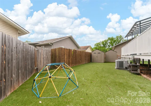 24th image of 250 Virginia Ave, Asheville, NC 28806 | MLS# 4411751