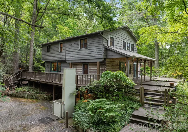 1st image of 117 Woods View Trl, Fairview, NC 28730 | MLS# 4411756