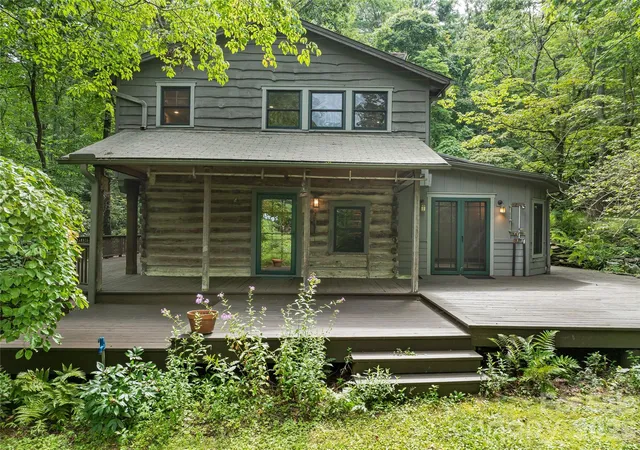 2nd image of 117 Woods View Trl, Fairview, NC 28730 | MLS# 4411756
