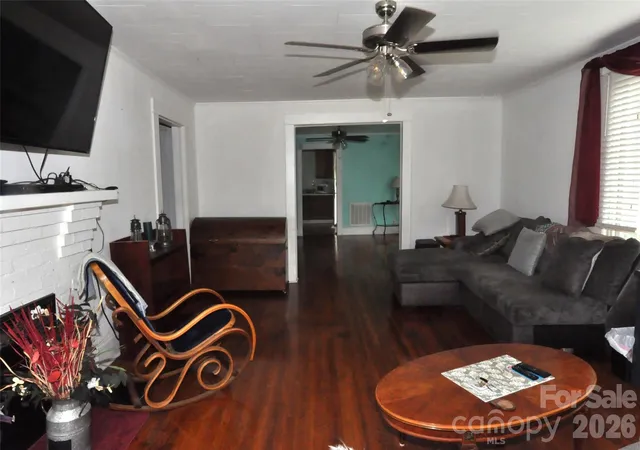 4th image of 161 Walnut St, Chester, SC 29706 | MLS# 4411761