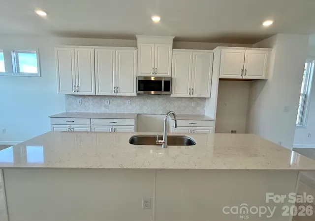 Townhouse for sale at 2137 Hawksworth Ln, Charlotte, NC 28262 | MLS# 4411775