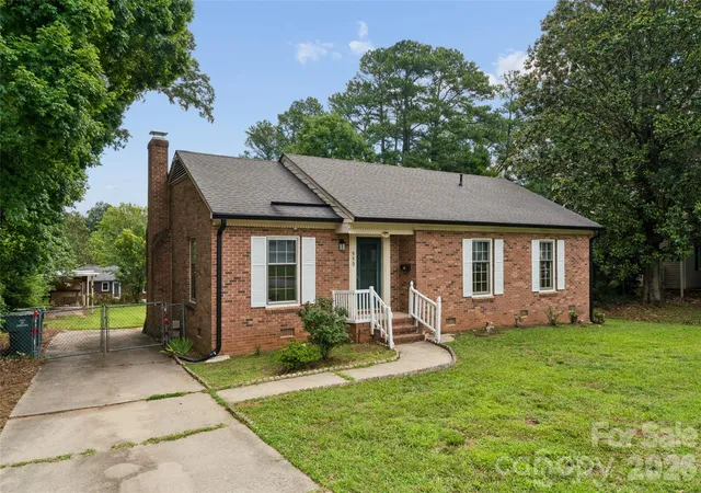 Photo 1 of Single family home for sale at 550 Englewood St Ne, Concord, NC 28025 | MLS# 4411776 | Listing updated on 2026-08-07