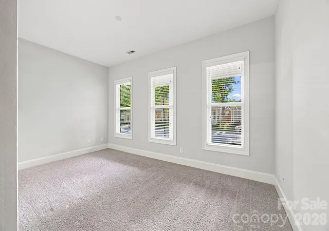Photo 4 of Single family home for sale at 1140 Inn Keepers Way, Cornelius, NC 28031 | MLS# 4411778 | Listing updated on 2026-09-15