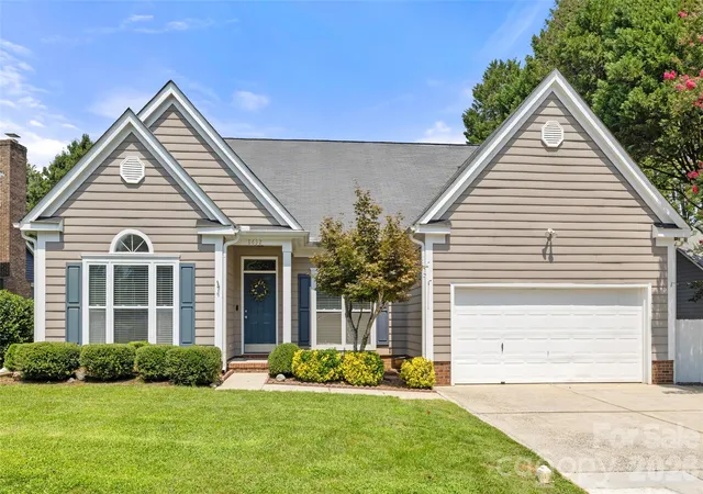 Photo 1 of Single family home for sale at 8632 Castlebay Dr, Charlotte, NC 28277 | MLS# 4411791 | Listing updated on 2026-09-26