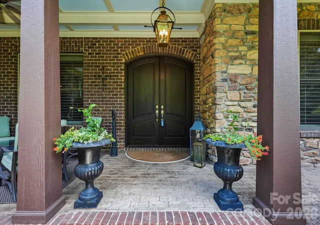 Photo 3 of Mansion for sale at 2702 Cecily Ct, Waxhaw, NC 28173 | MLS# 4411799 | Listing updated on 2026-10-05