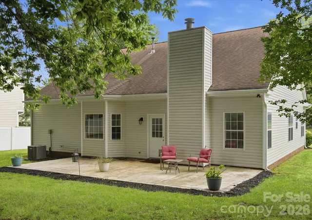 21st image of 607 Oakbluff Cir, Charlotte, NC 28216 | MLS# 4411806