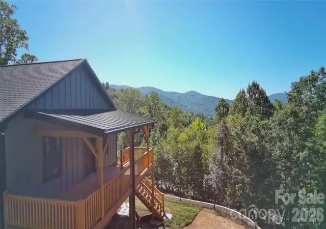 Single family home for sale at 9 Nellie Bell Ln, Swannanoa, NC 28778 | MLS# 4411814