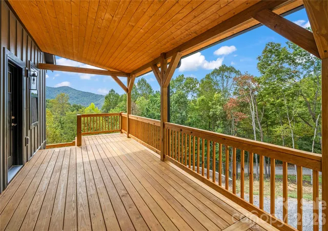 Photo 1 of Single family home for sale at 9 Nellie Bell Ln, Swannanoa, NC 28778 | MLS# 4411814 | Listing updated on 2026-10-12