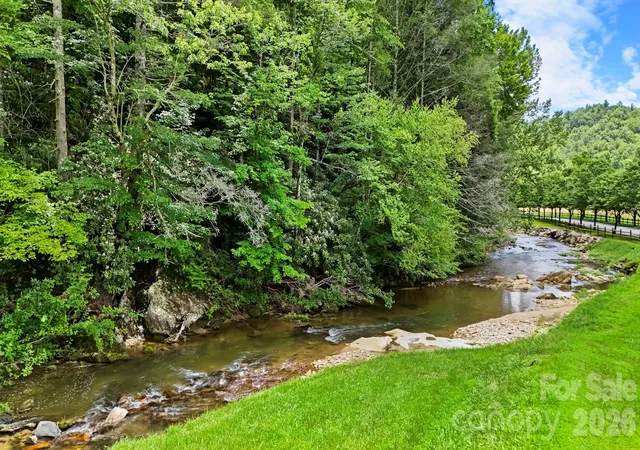 4th image of 6740 Timber Rock Dr, Lenoir, NC 28645 | MLS# 4411822