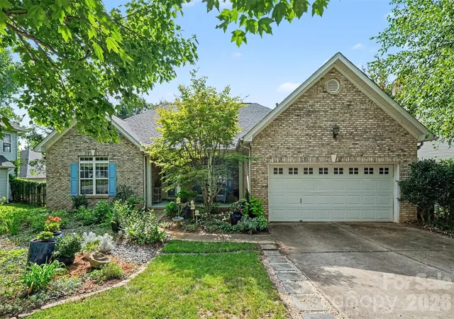 1st image of 12034 Hampton Pl Dr, Charlotte, NC 28269 | MLS# 4411824
