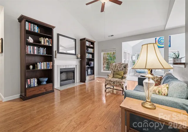 5th image of 12034 Hampton Pl Dr, Charlotte, NC 28269 | MLS# 4411824
